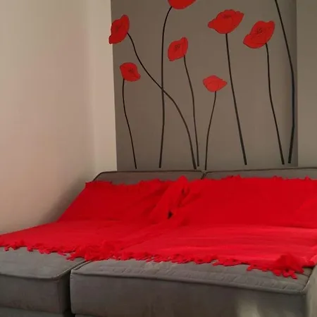 Holiday home Doppelhaushaelfte Fuer Sechs Personen Mit Terrasse
