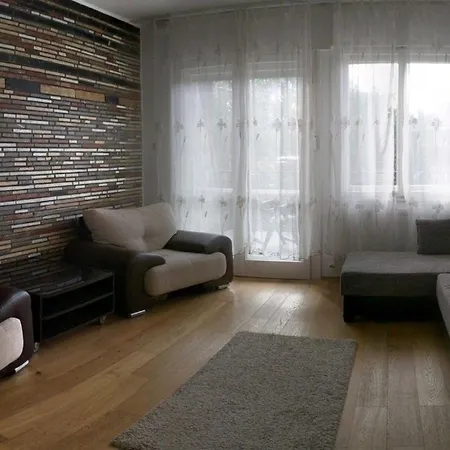 Doppelhaushaelfte Fuer Sechs Personen Mit Terrasse Holiday home *